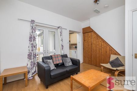 4 bedroom terraced house to rent - Photo 2
