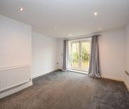 2 bed Apartment for Rent - Photo 4