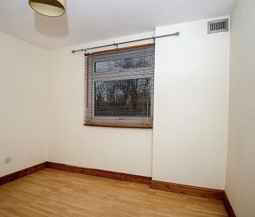 2 bedroom property to rent - Photo 3