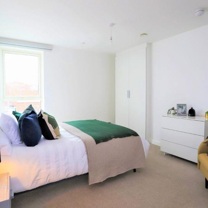 3 bedroom apartment to rent - Photo 1