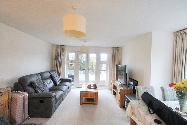 2 bedroom apartment to rent - Photo 1