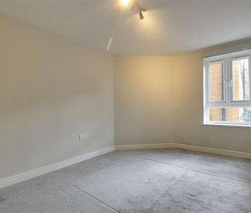 Ovaltine Court, Kings Langley, WD4 - Photo 6