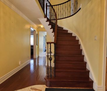 For Lease - 4 Esker Drive, Brampton, Ontario - Photo 5