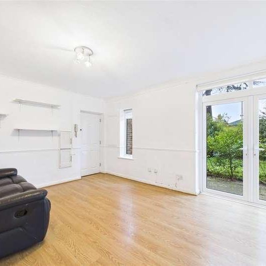 Hamilton Road, Reading, Berkshire, RG1 - Photo 1