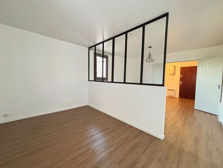 Location Appartement 2 pièces 54m² - Photo 4
