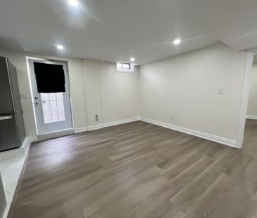 For Lease - 5 Fenn Street, Ajax, Ontario - Photo 2