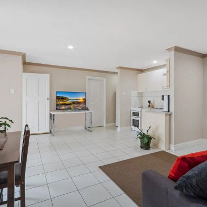 BEAUTIFULLY RENOVATED FAMILY HOME - CAVENDISH ROAD CATCHMENT - Photo 1