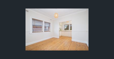 Double brick home in quiet street, 11 Schroder Avenue, Waratah - Photo 2