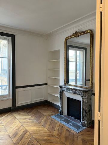 Location Appartement Paris 8 4 Pièces 135 m² - Photo 2