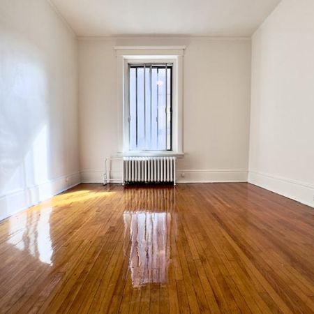 3 1/2 - Montréal (Ville-Marie (Centre-ville)) - 1 400 $/mois - Photo 4