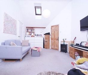 Fishermans Wharf, The Quay, Sandwich, CT13 9RU, Kent - Photo 4