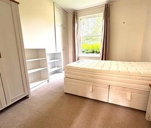 The Pines, Puckle Lane, CT1 3HE, Canterbury - Photo 3