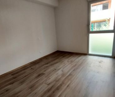 Location Appartement 2 pièces 44m² FONSORBES 31470 - Photo 2