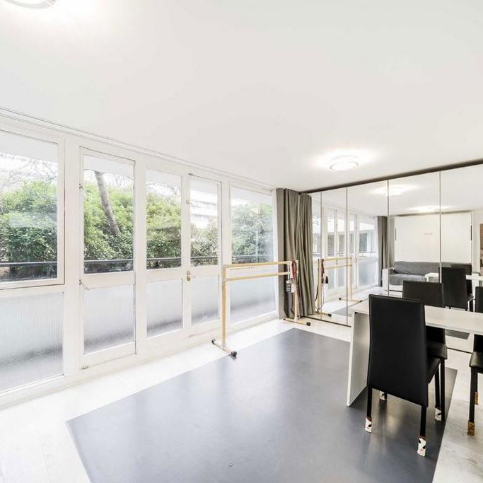 1 bedroom flat to rent - Photo 1