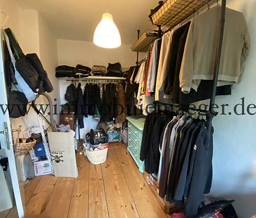 Im Herzen vom Karolinenviertel - gepflegter Altbau - Endetage mit großem Wohnzimmer, Holzdielen - Foto 4