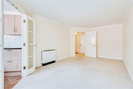 1 bedroom retirement property to rent - Photo 2