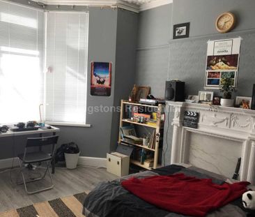 6 bedroom terraced house to rent - Photo 4