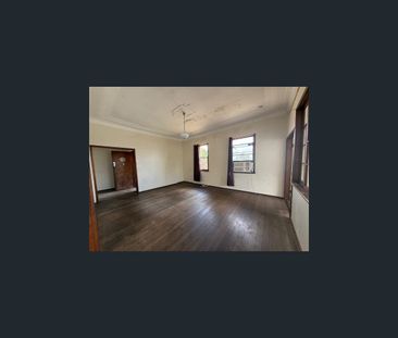315 Chatsworth Rd, Coorparoo, Qld 4151 - Photo 2