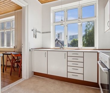 STOR OG DELEVENLIG 4-VÆRELSES LEJLIGHED I NØRRESUNDBY - Photo 6