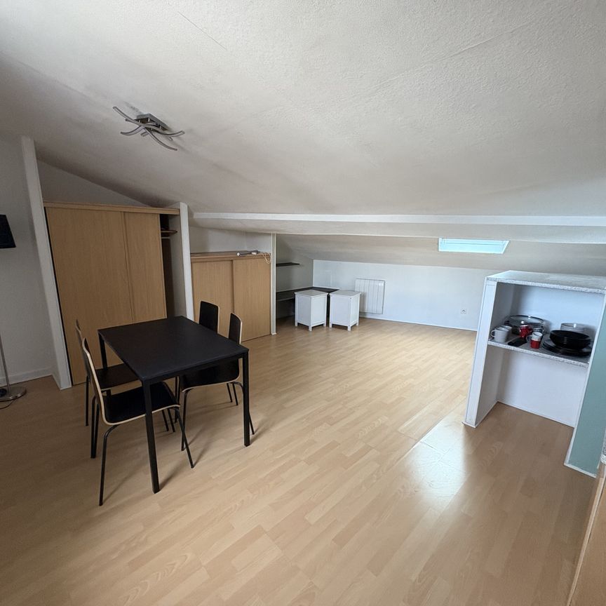 Location Appartement 1 pièce 21m² AGEN 47000 - Photo 1