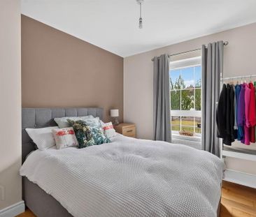 15 Berkeley Hall Square, Lisburn, BT27 5TB - Photo 5
