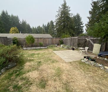 485 Qualicum Road - 1 - Photo 6