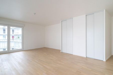 location Appartement T4 DE 84.7m² À CLICHY - Photo 5