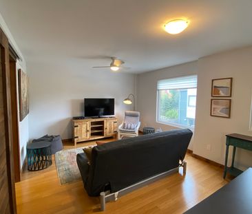 For Lease - 447 Kerr Street Unit# 3, Oakville, Ontario - Photo 6