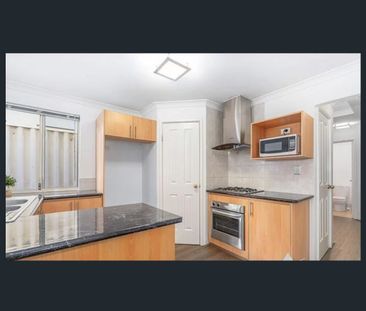 64c Teague Street, Victoria Park, WA 6100 - Photo 4