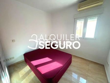 Piso en alquiler en San Blas - Foto 3