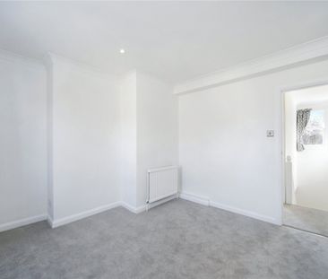 New Road, Weybridge, KT13 - Photo 3