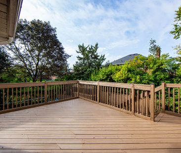 For Lease - 586 Creekview Circle, Pickering, Ontario - Photo 3