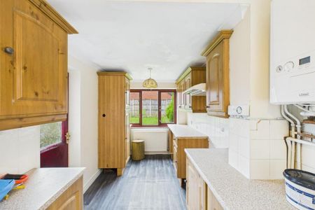 2 bedroom detached house to rent - Photo 2