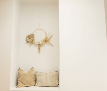 Stunning Botanic Beauty – Your Peaceful Picton Retreat Awaits - Photo 2