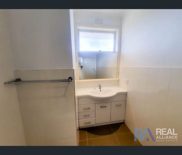 2 Aster Court, Mount Waverley, Vic 3149 - Photo 6