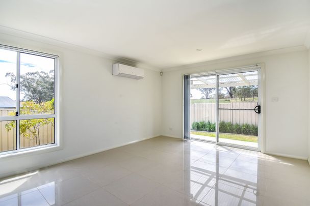 67B Brooklands Drive, Orange. - Photo 1