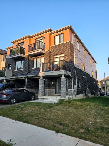 For Lease - 83 Norwich Crescent, Haldimand, Ontario - Photo 4