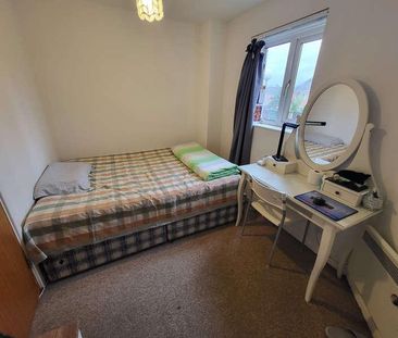 Old York Street, Hulme, Manchester, M15 - Photo 4