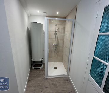 Location Maison 3 pièces 75m² LE BLANC 36300 - Photo 2