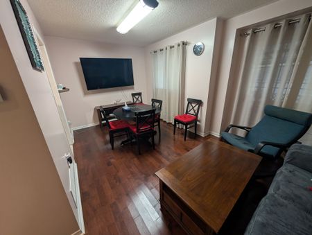 For Lease - 3843 Densbury Drive Unit# #Upper, Mississauga, Ontario - Photo 3
