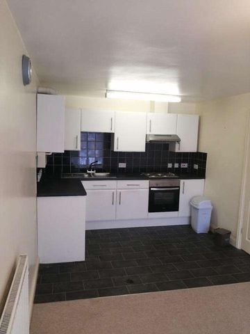 Elmbridge Road, Longlevens, Gloucester, GL2 - Photo 2