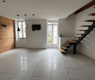 Location Appartement 5 pièces 132m² - Photo 1