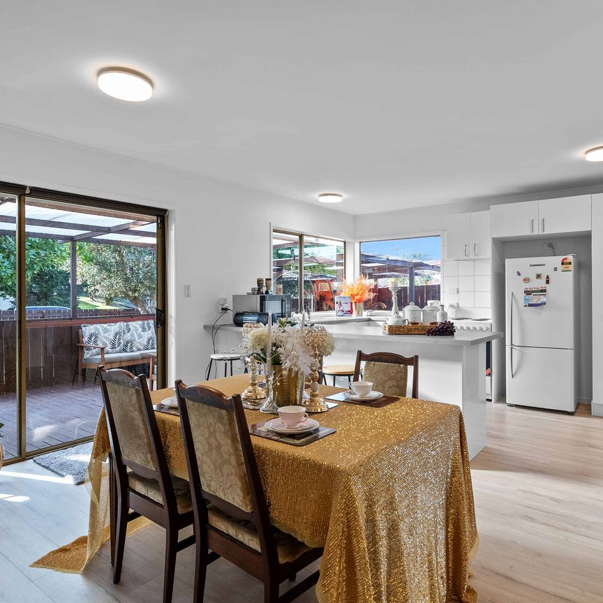 PAPATOETOE HOME - Photo 1