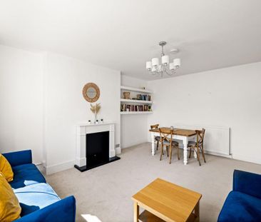 3 bedroom apartment to rent - Photo 3