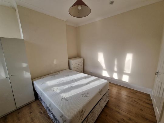 Hathaway Road, Croydon - Photo 1