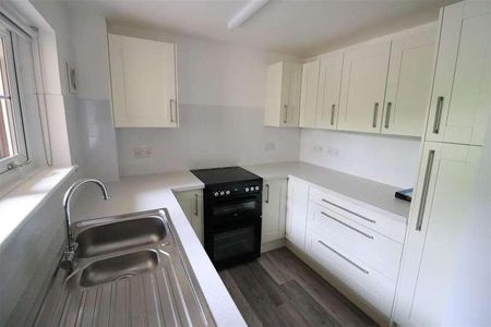 David Penhaligon Way, Truro, TR1 - Photo 2