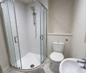 302 College Court Central, Belfast BT1 6BZ - Photo 6