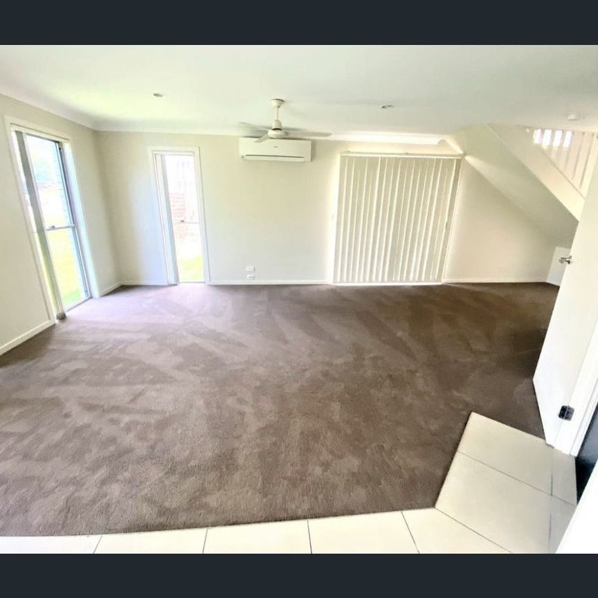Modern 4-Bedroom Home in Prime Coomera Location - Photo 1