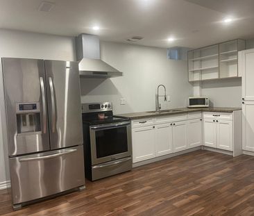 For Lease - 15 BIRCHPARK Drive Unit# Basement Apartment, Whitby, On... - Photo 4