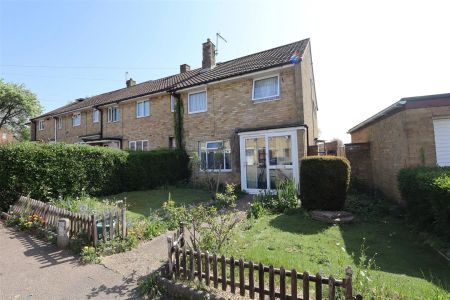 Cotesmore Road, HP1 2HQ, Hemel Hempstead - Photo 3